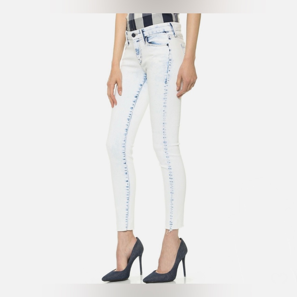 MOTHER Looker Ankle Fray in Out of the box Size 29 Light Wash Denim Jeans Pants